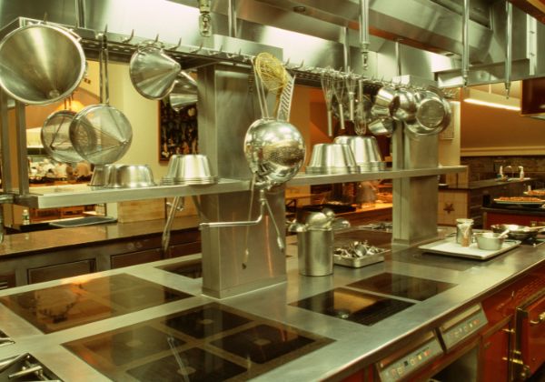 Modern commercial kitchen design tips